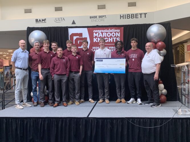 Wheeling Central Celebrates At Ohio Valley Mall